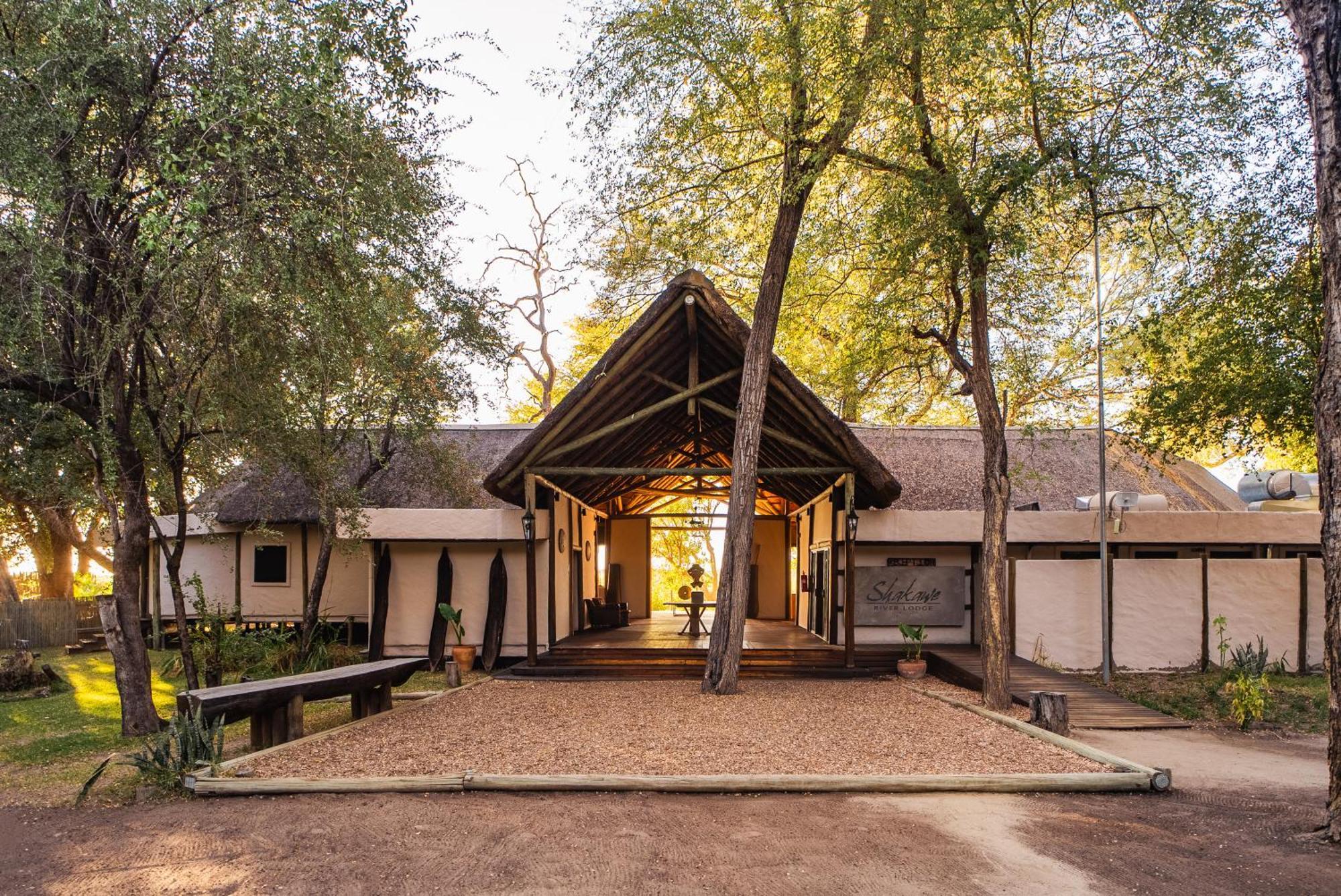 Shakawe River Lodge Exterior foto